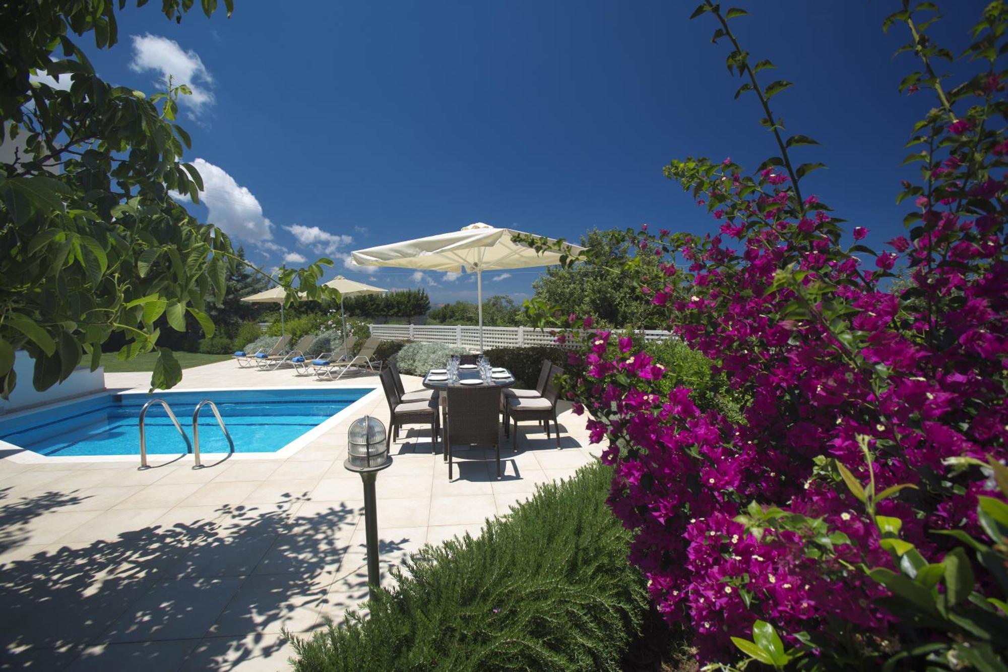 Salvia Villa *