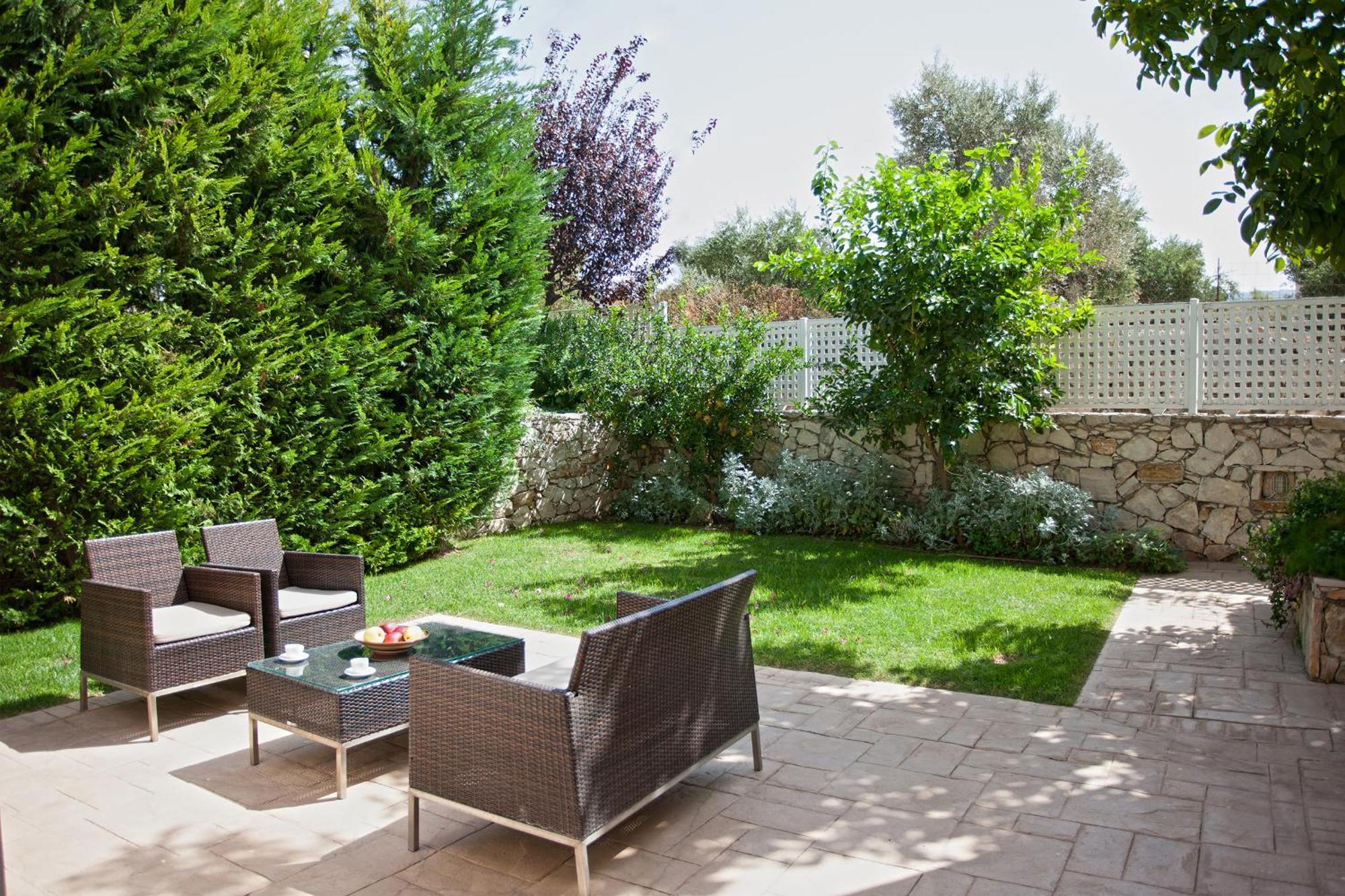 Salvia Villa *